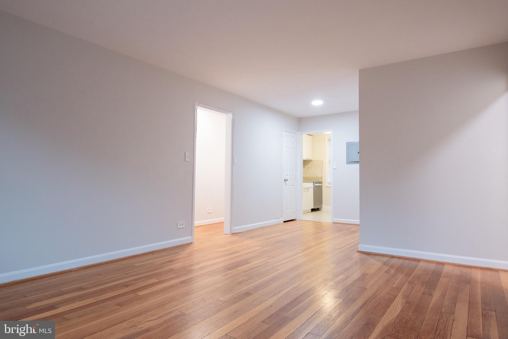 202 N GEORGE MASON DRIVE 202-4