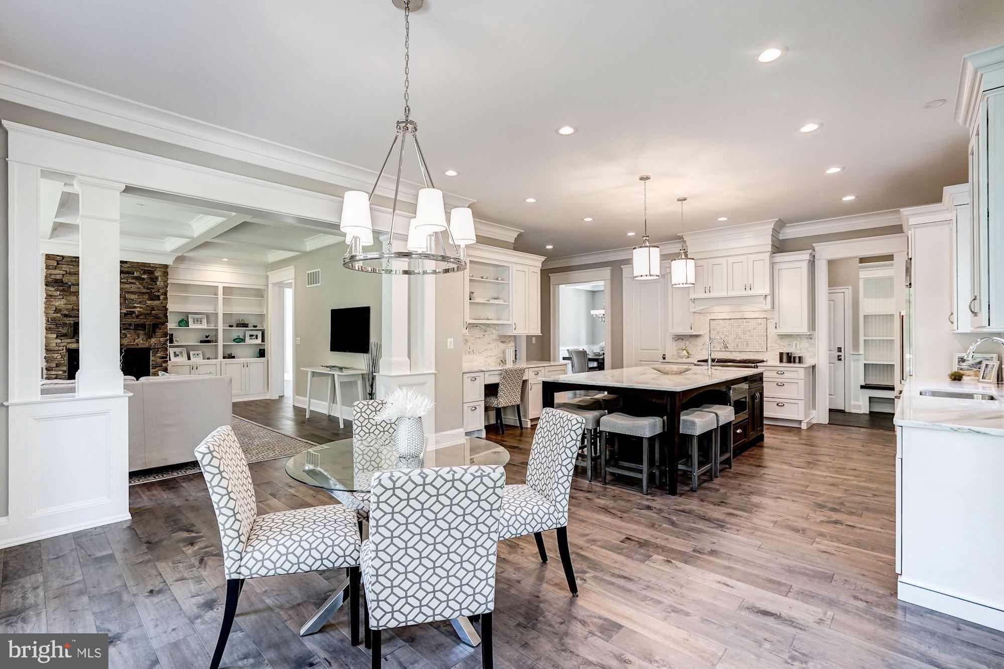 VIENNA WOODS - Residential