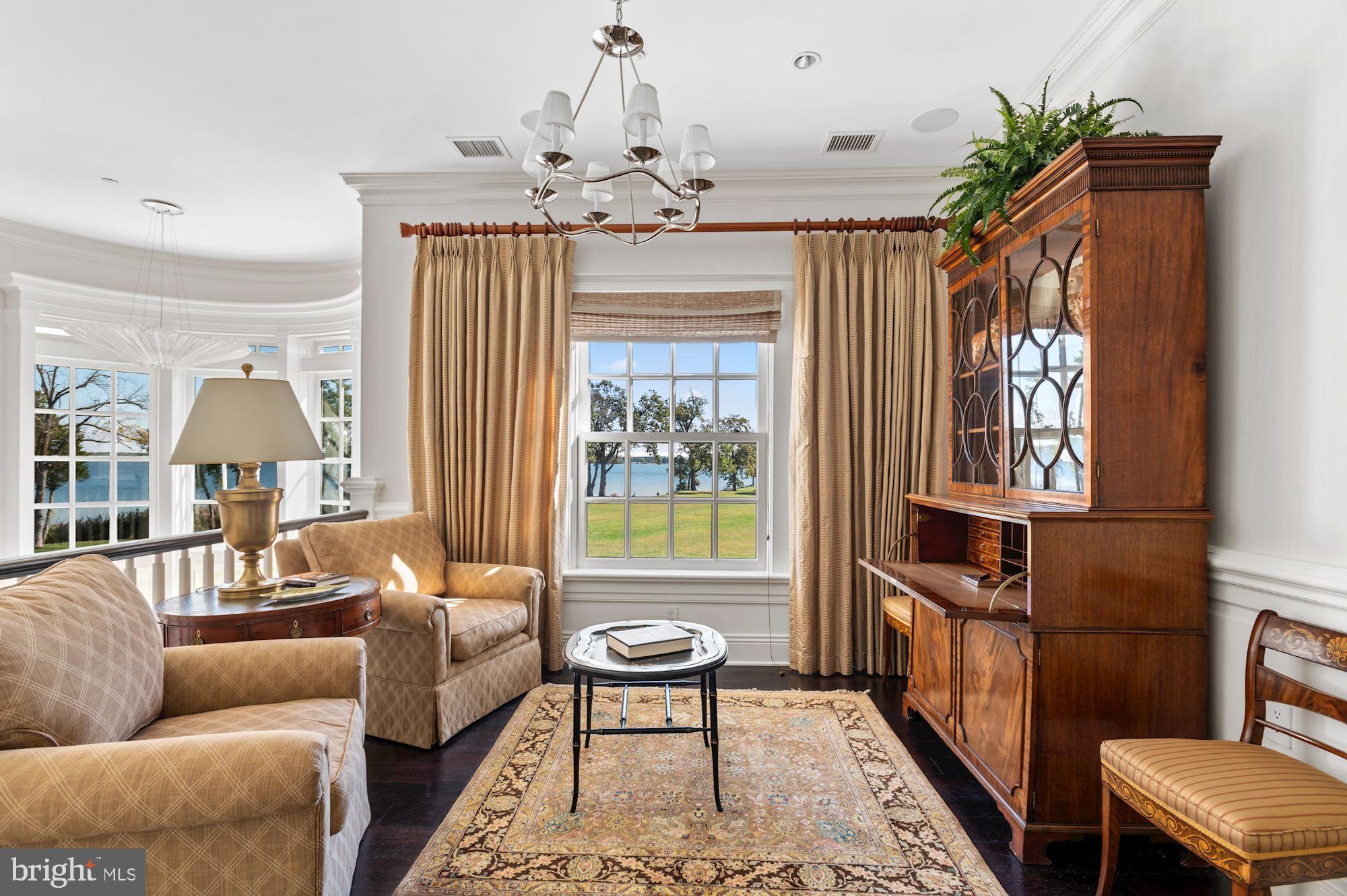 ROLLYSTON FARM - Residential