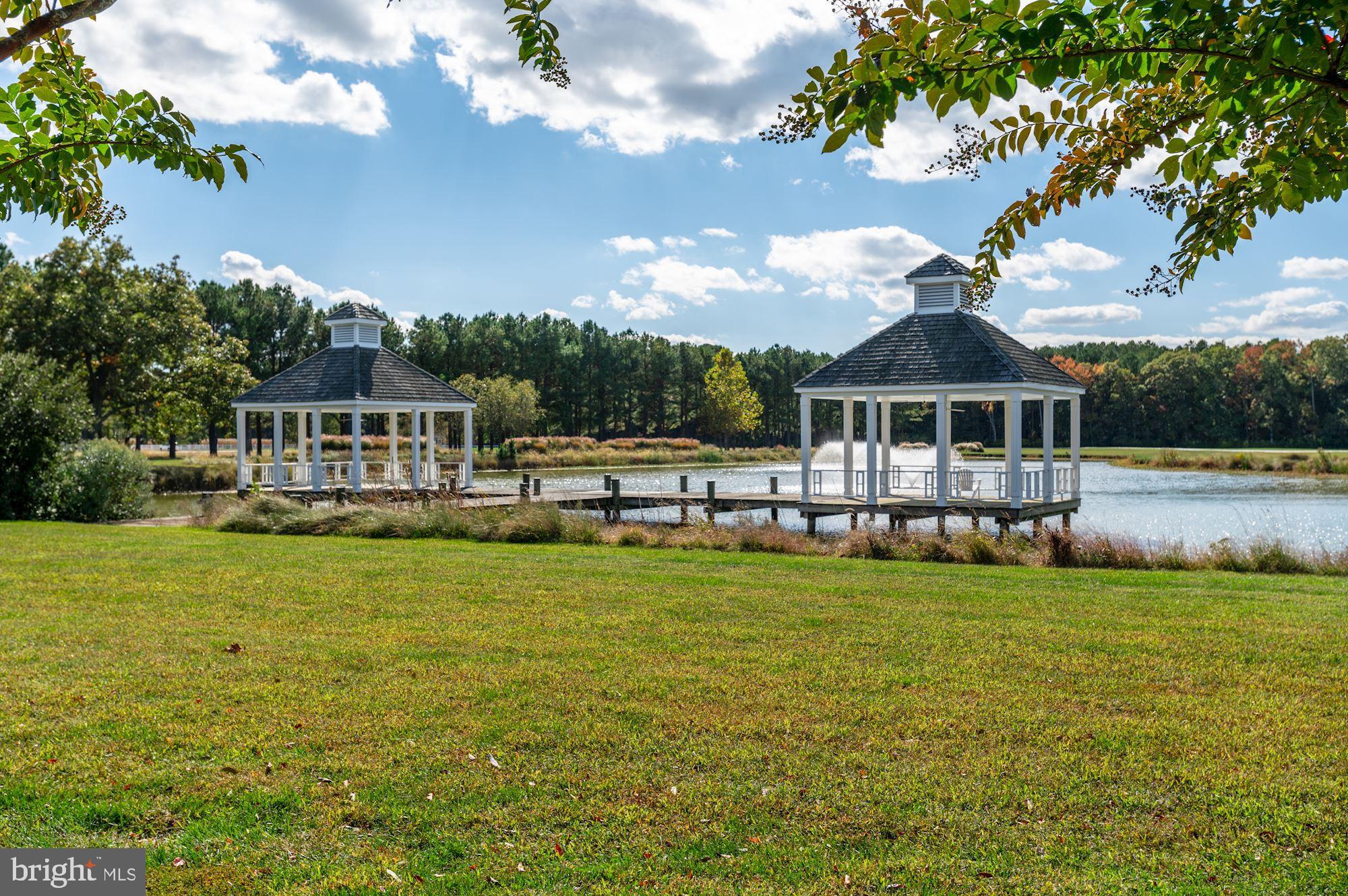 ROLLYSTON FARM - Residential