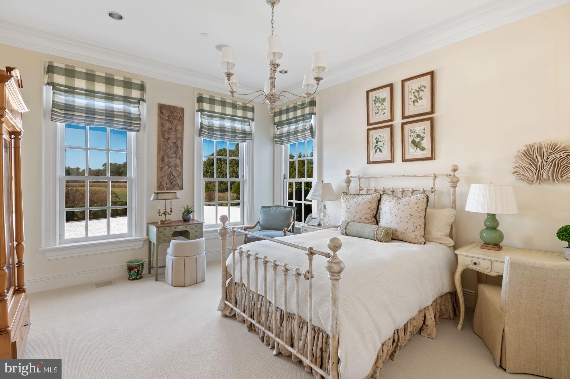 ROLLYSTON FARM - Residential