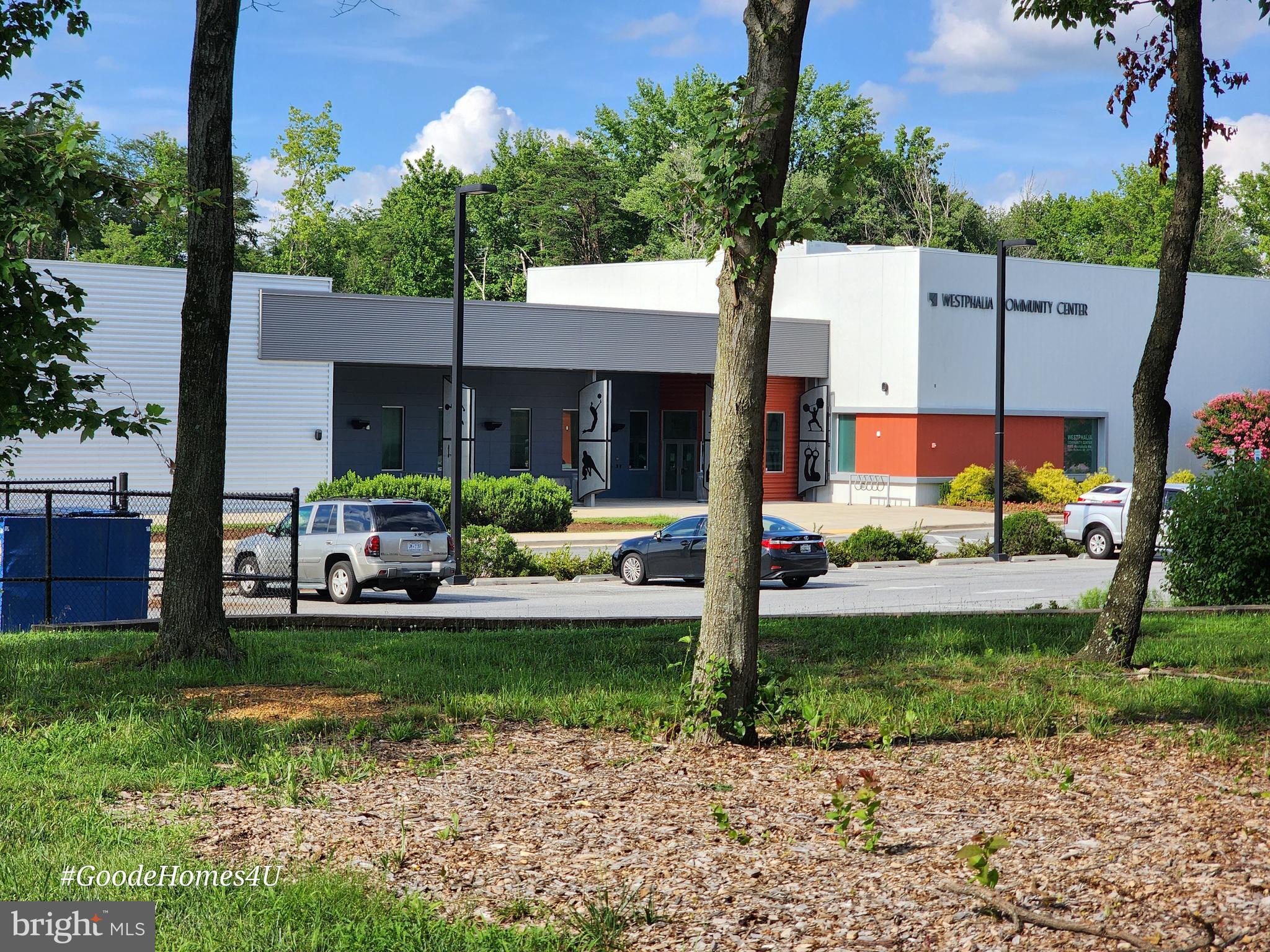 WESTPHALIA WOODS - Residential Lease