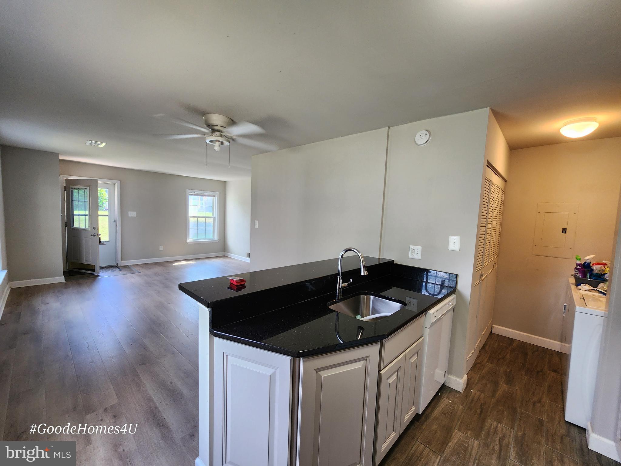 WESTPHALIA WOODS - Residential Lease