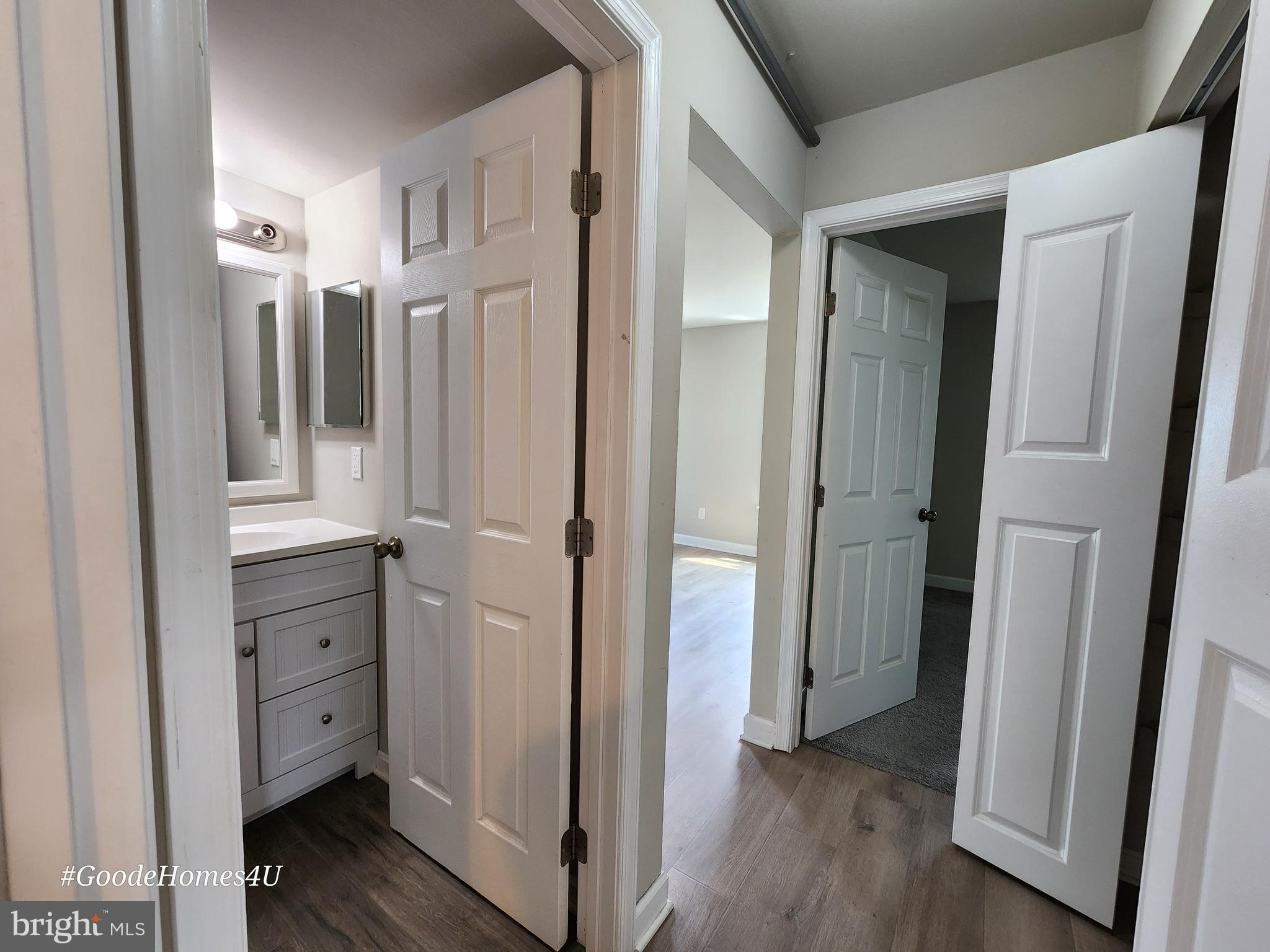 WESTPHALIA WOODS - Residential Lease