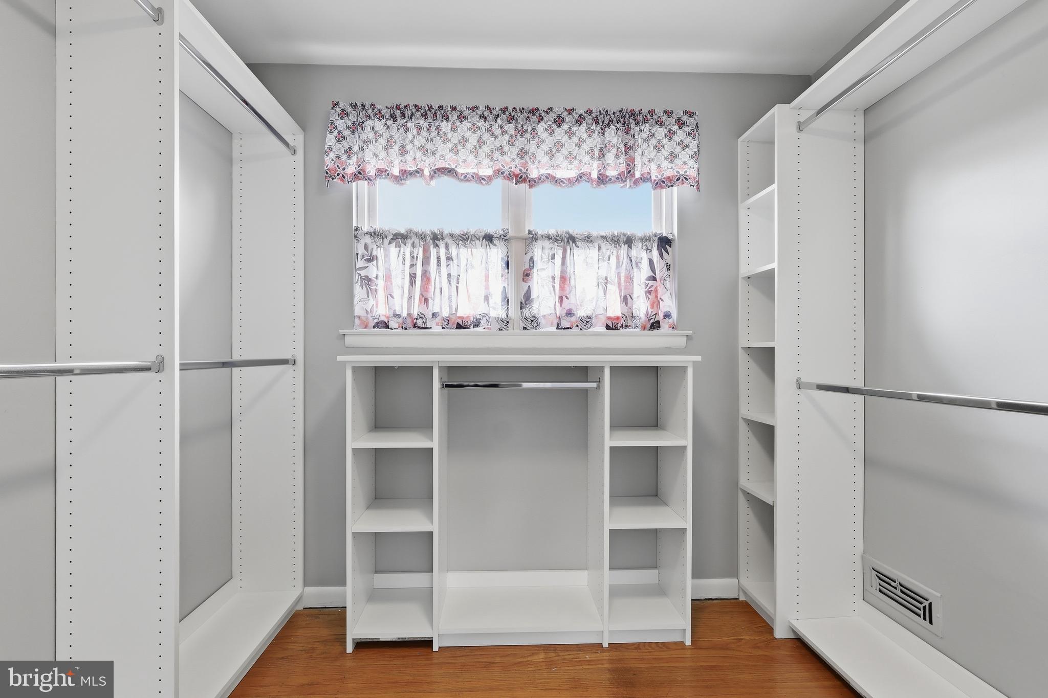 ROSEWOOD PARK - Residential