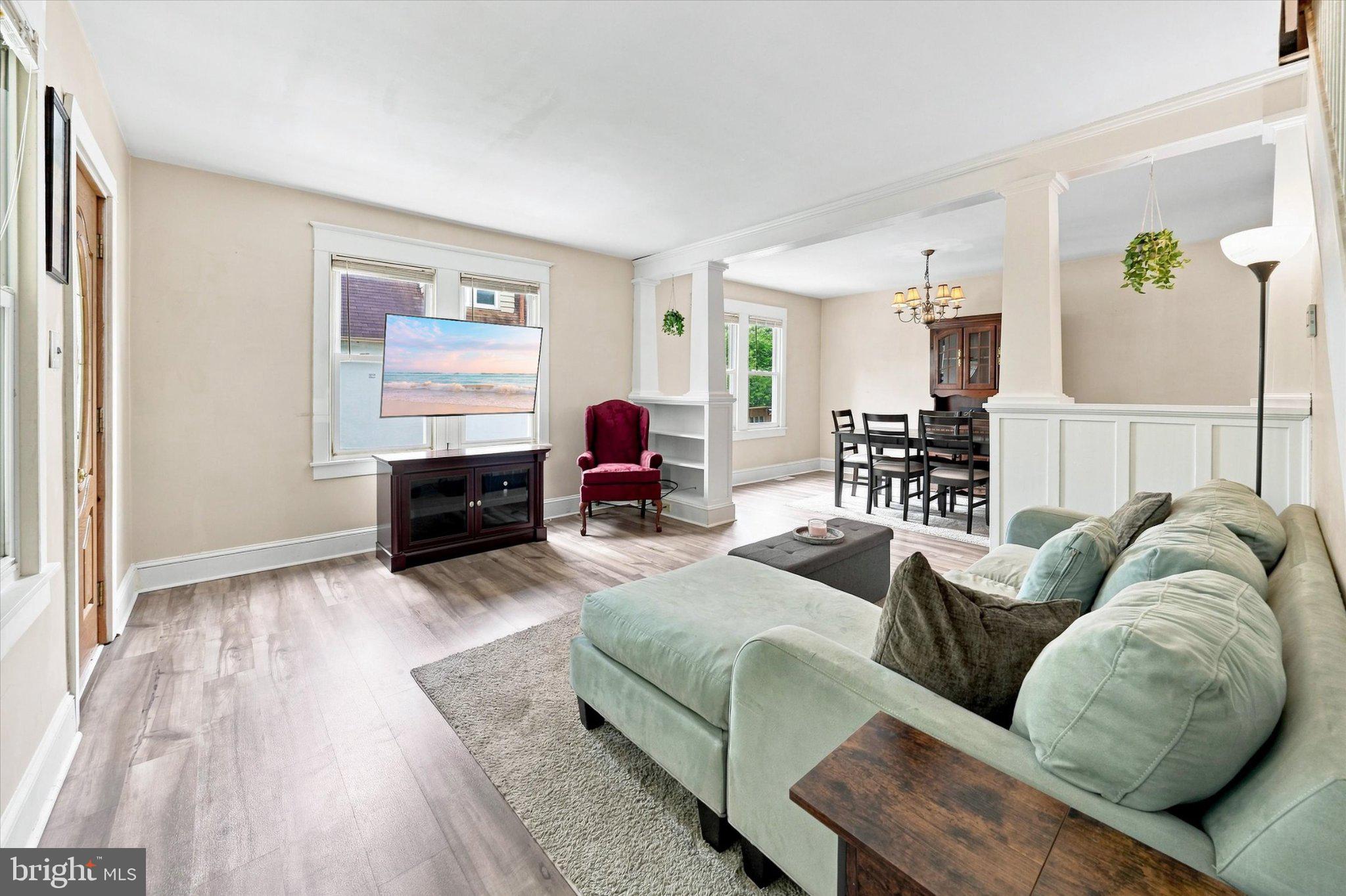 216 N MILL ROAD
