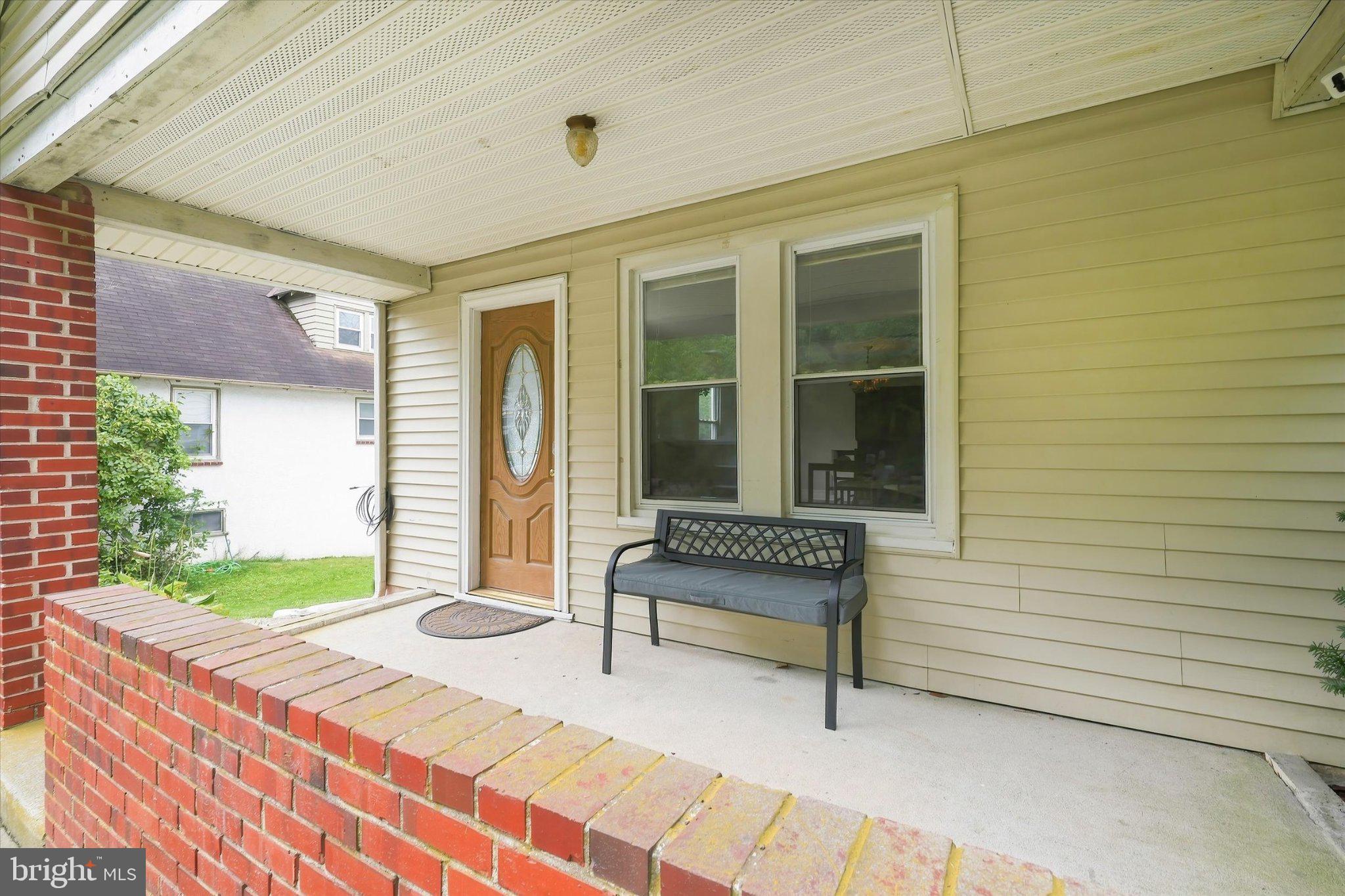 216 N MILL ROAD