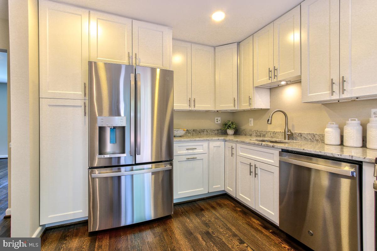 FRANKLIN PARK - Residential