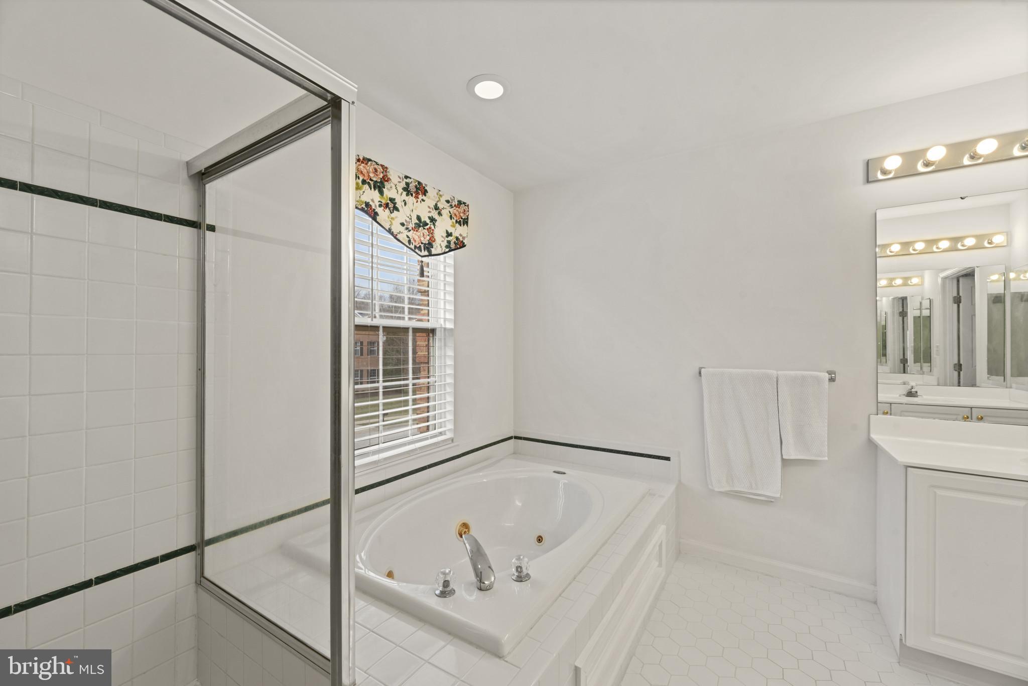 CYPRESS LANDING - Residential