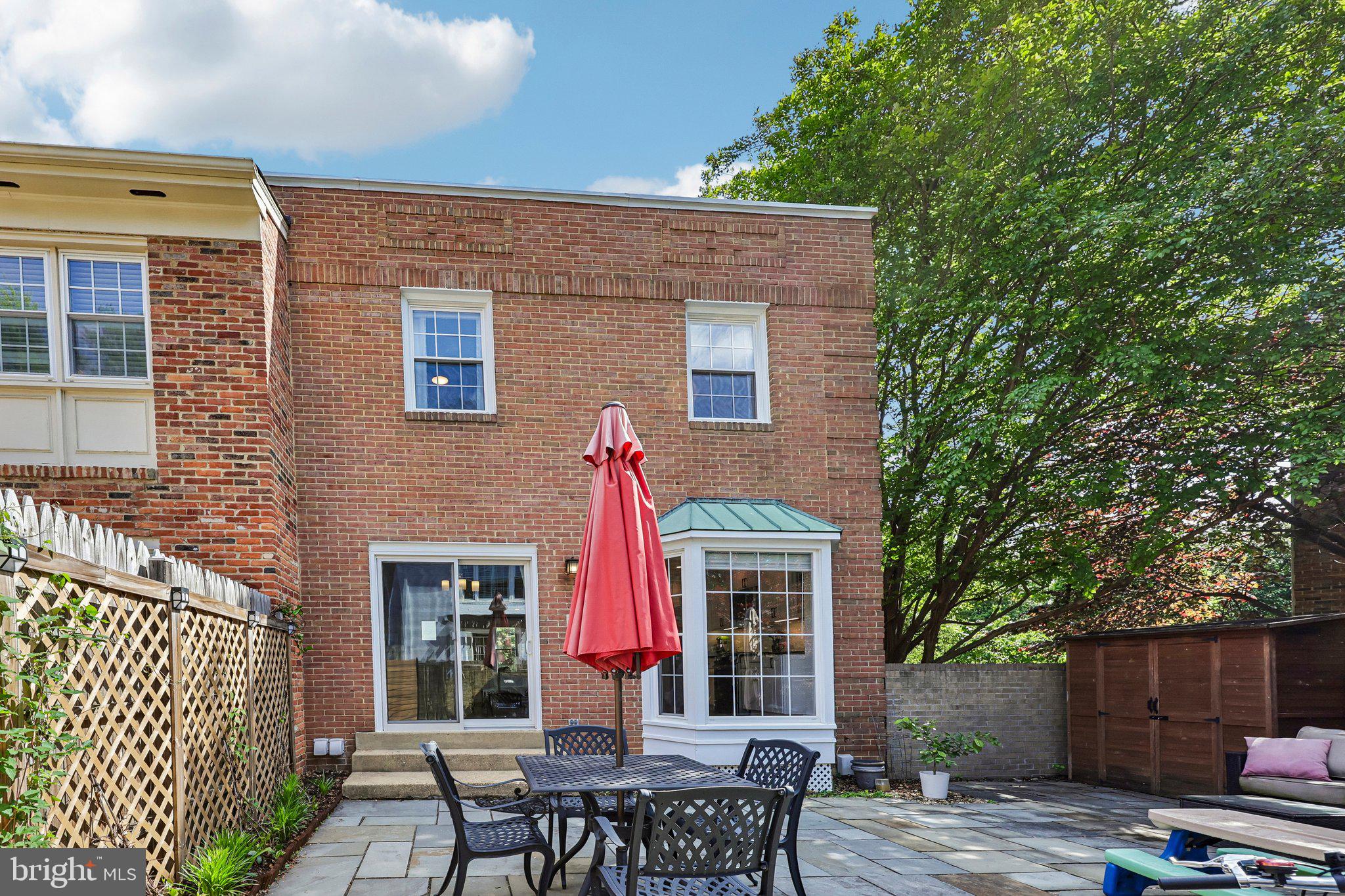 HALLCREST HEIGHTS - Residential