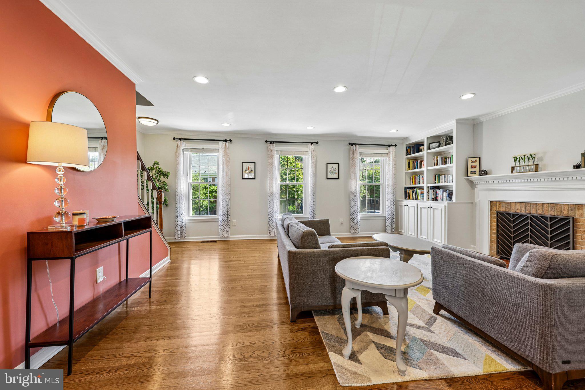 HALLCREST HEIGHTS - Residential