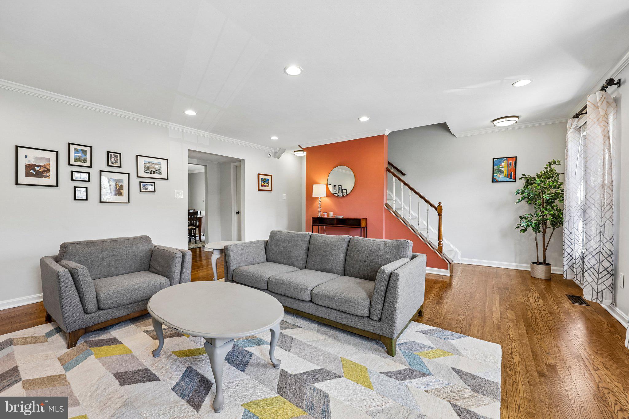 HALLCREST HEIGHTS - Residential