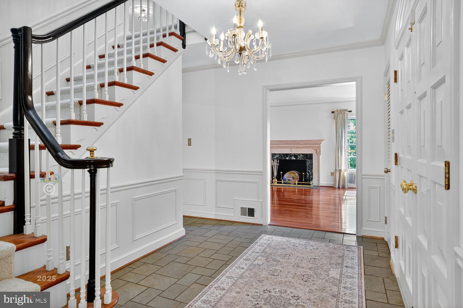 1175 DALEVIEW DRIVE