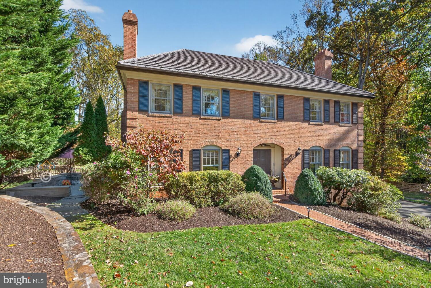 1175 DALEVIEW DRIVE