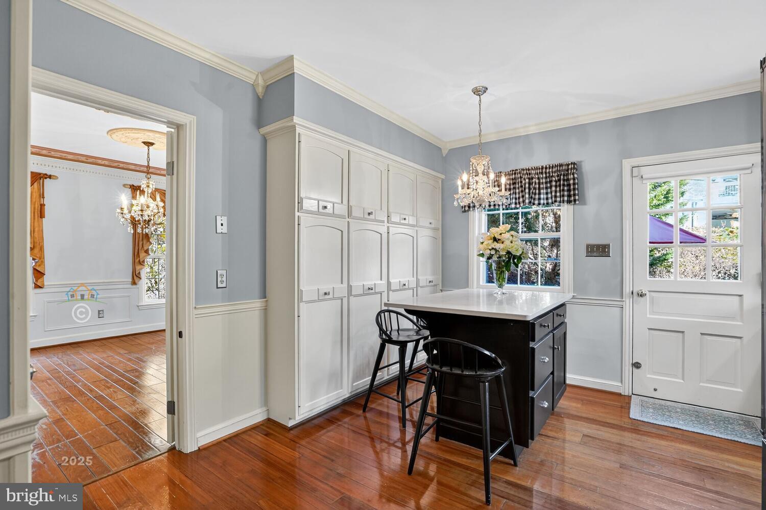 WOODSIDE ESTATES - Residential