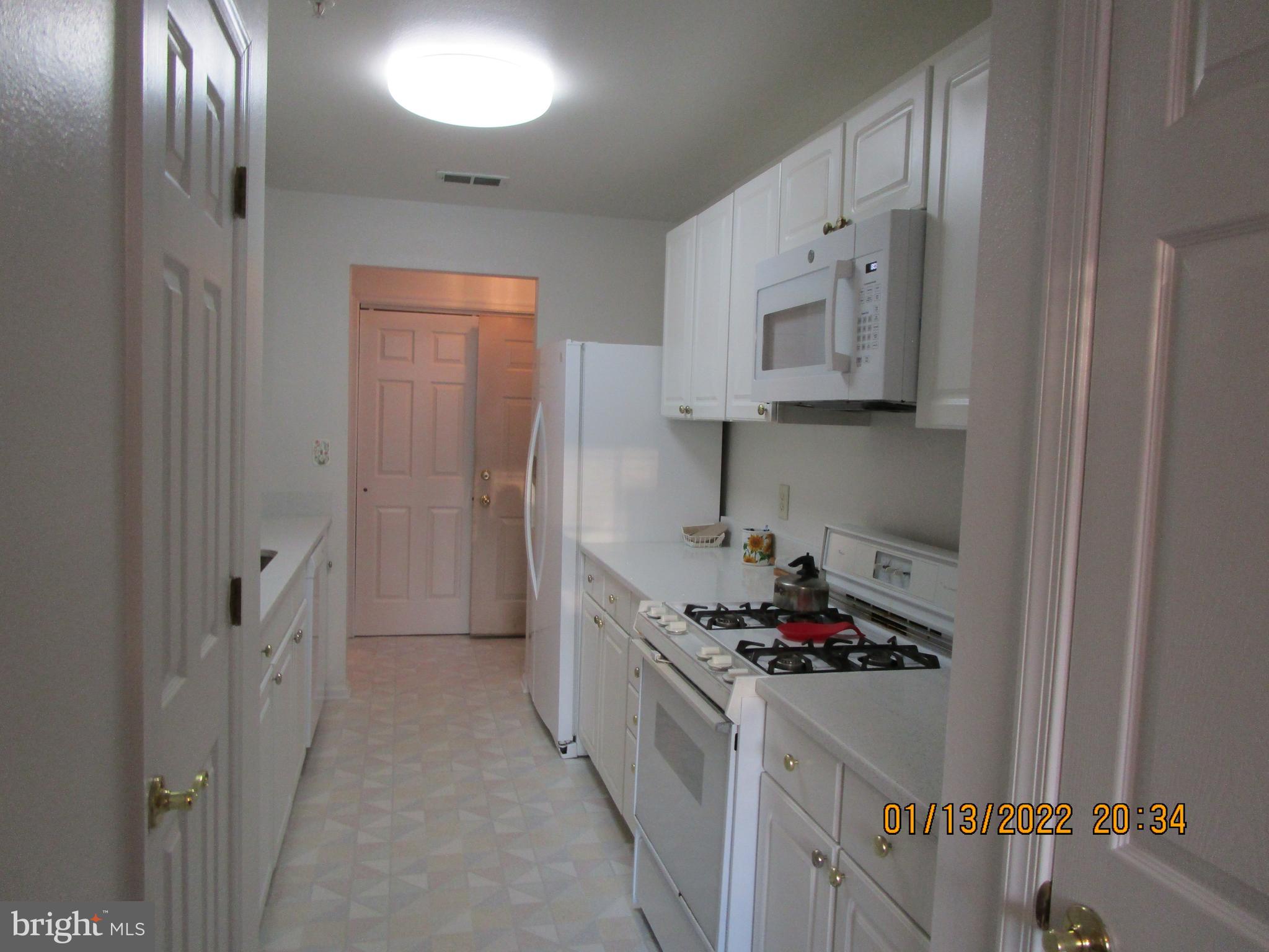 ENGLISH COUNTRY MANOR - Residential