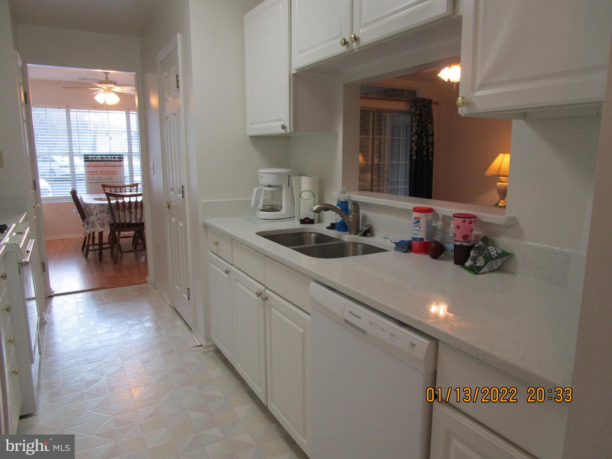 ENGLISH COUNTRY MANOR - Residential