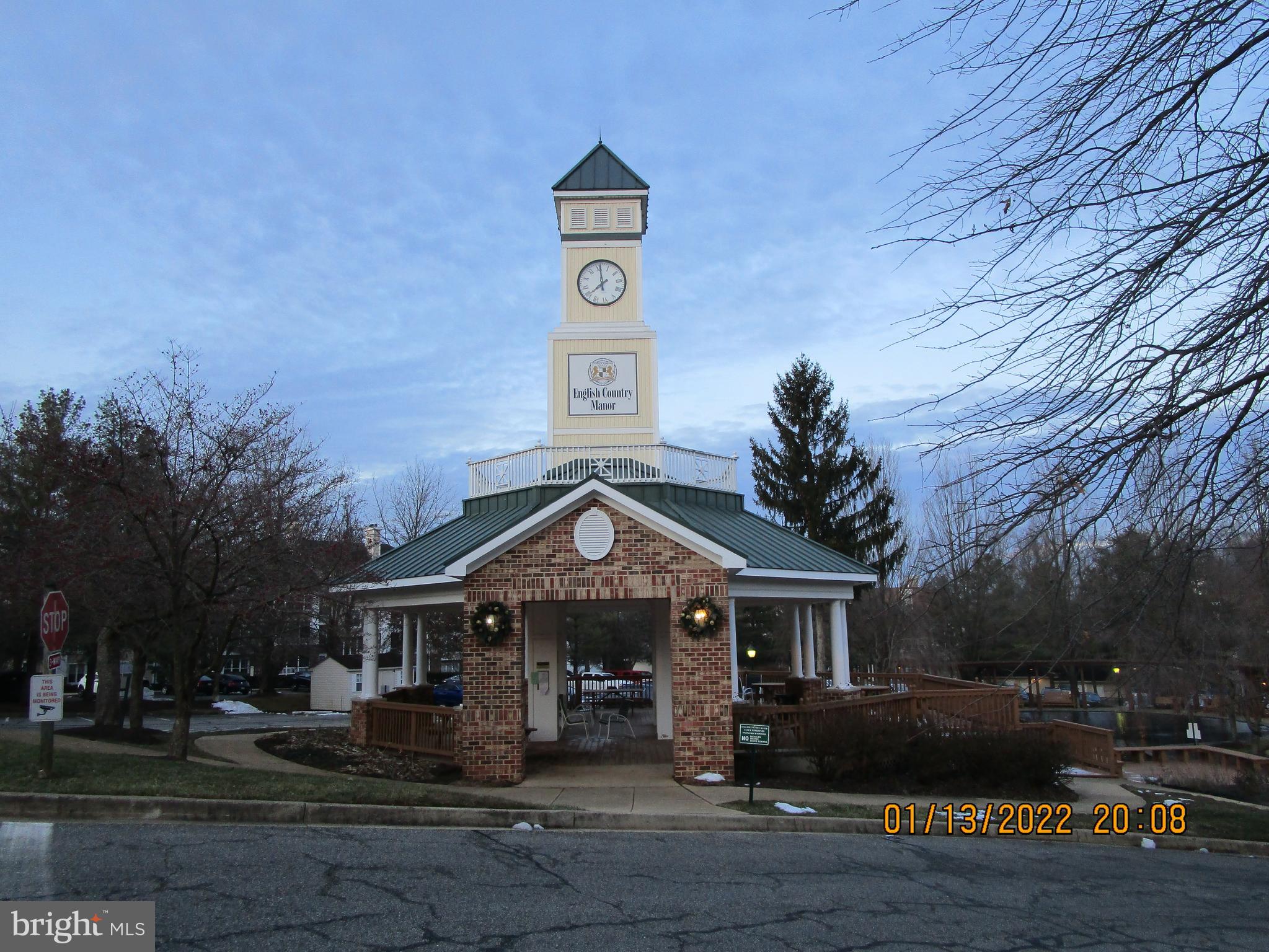 ENGLISH COUNTRY MANOR - Residential