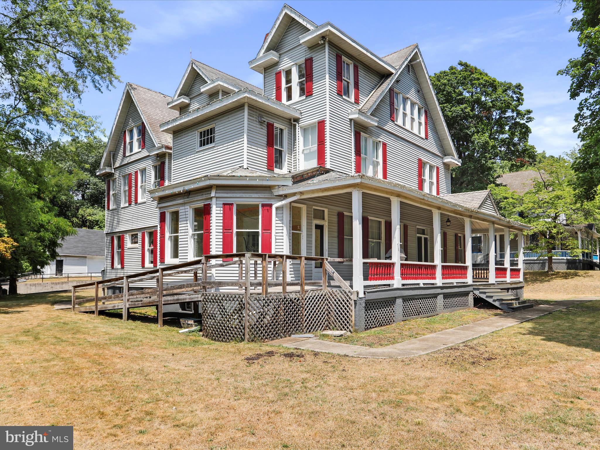 433 HANOVER STREET