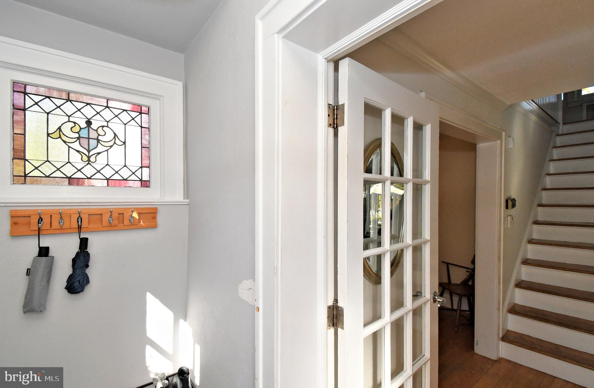 DELAVUE MANOR - Residential