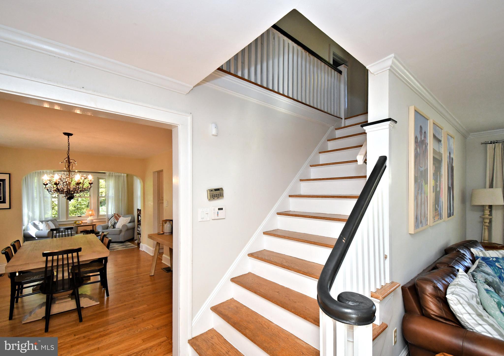 DELAVUE MANOR - Residential