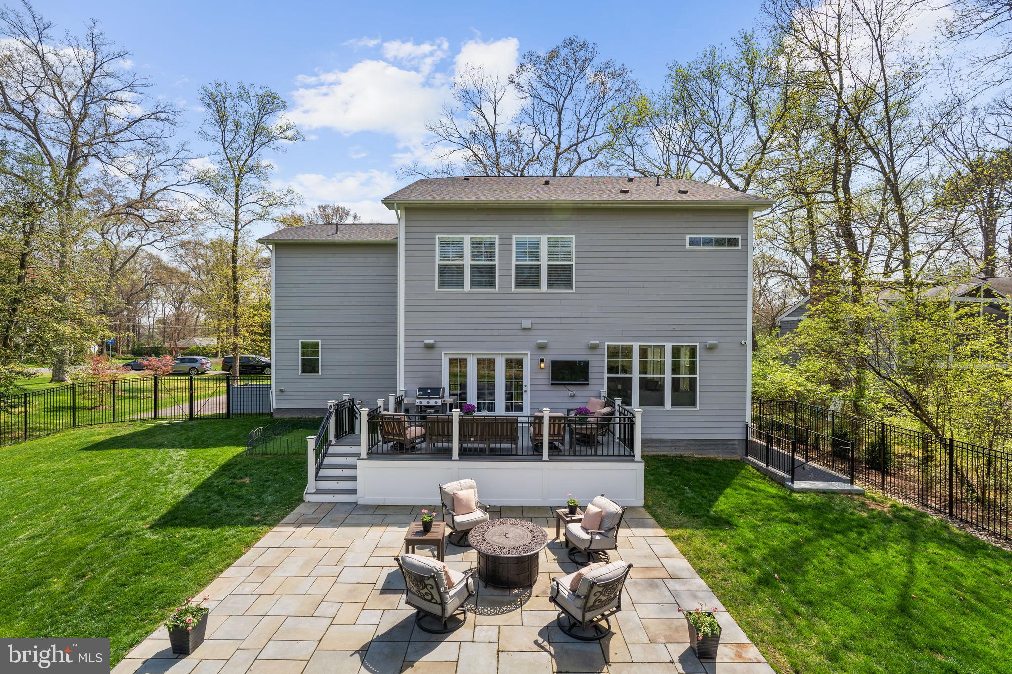 WELLINGTON - Residential