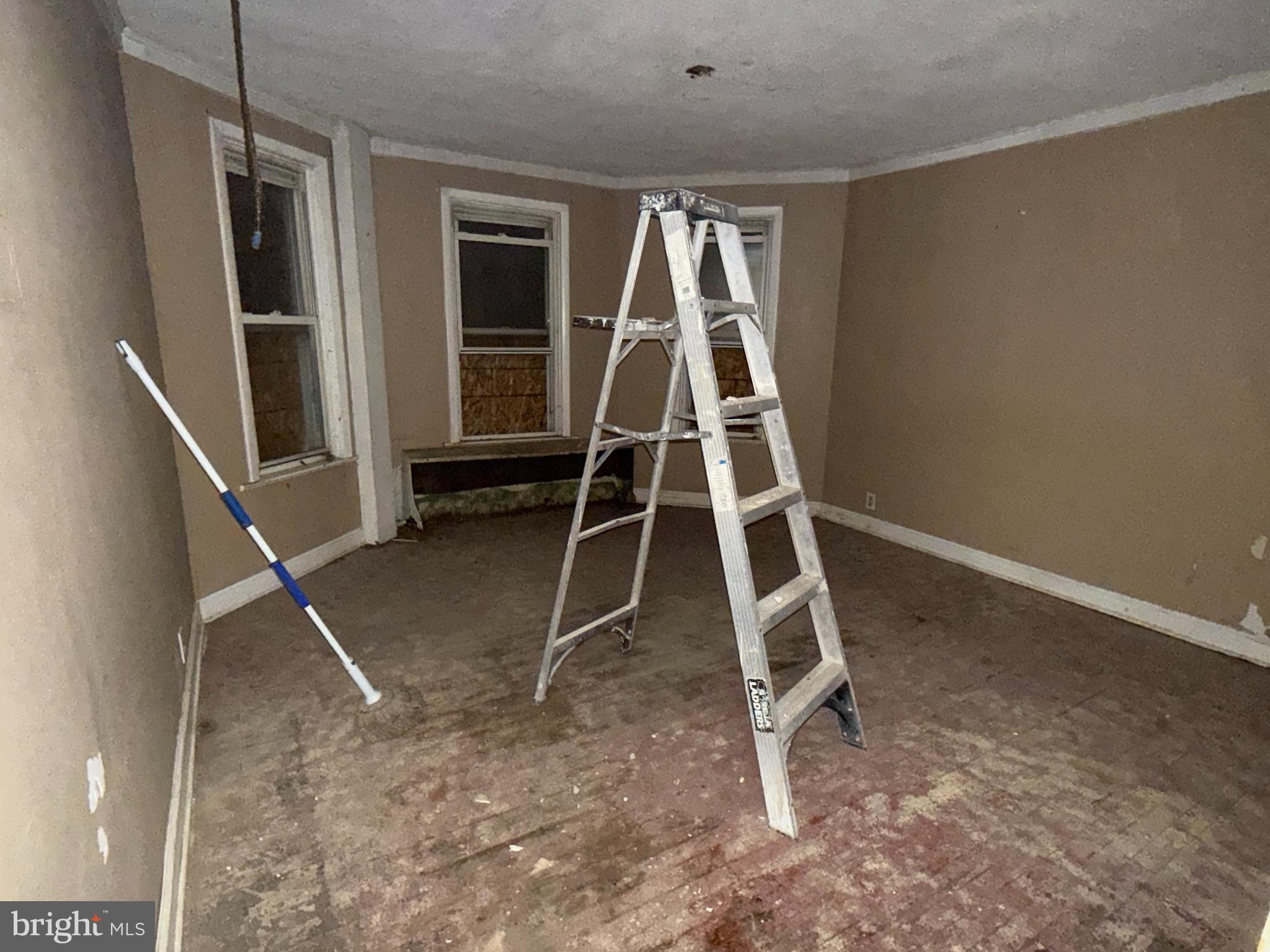 STROSNIDER - Residential