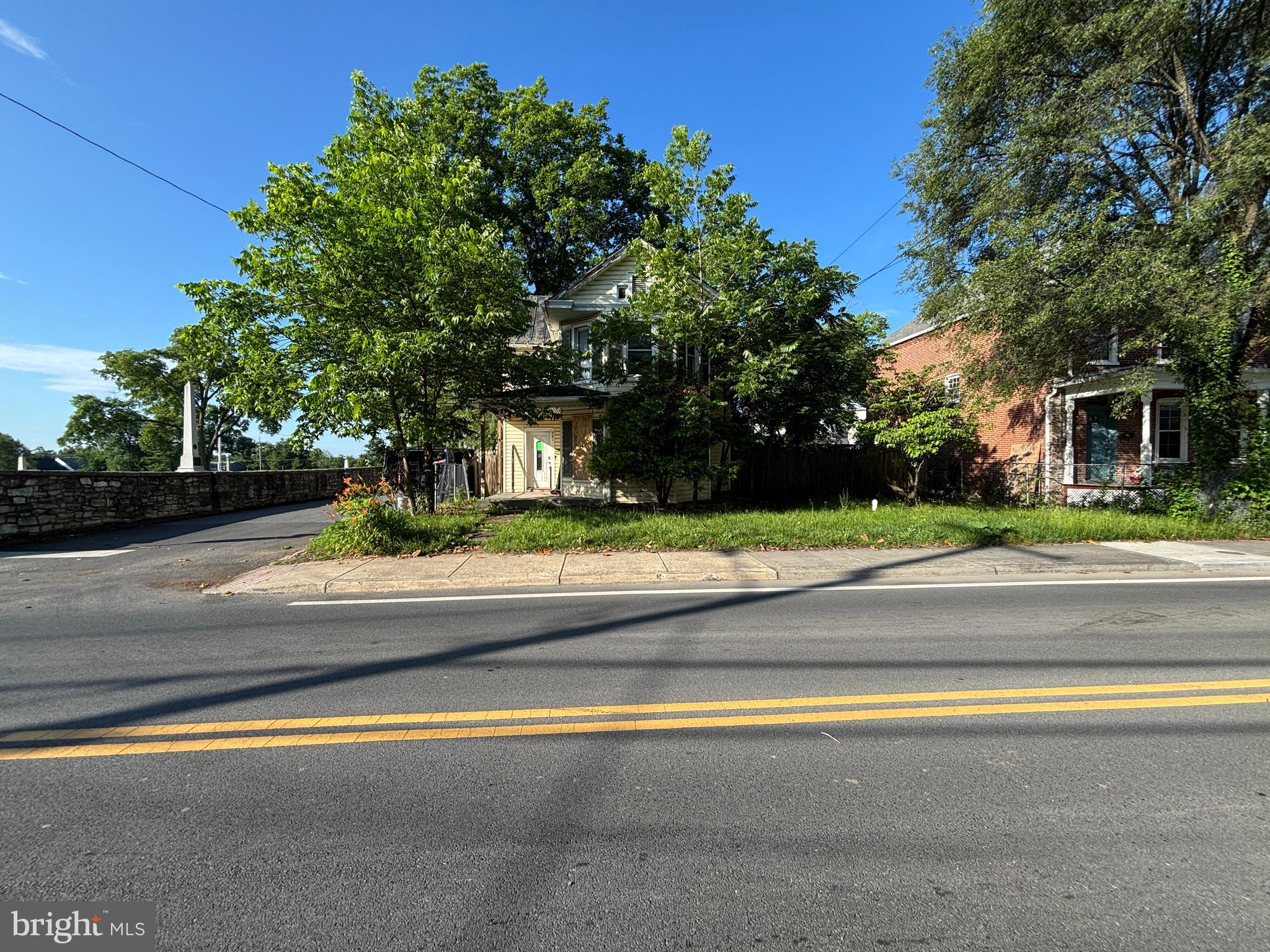 STROSNIDER - Residential