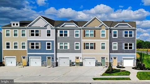 Townhouse For Sale - 21448 Farmington Road<br/> FRANKFORD, DE 19945