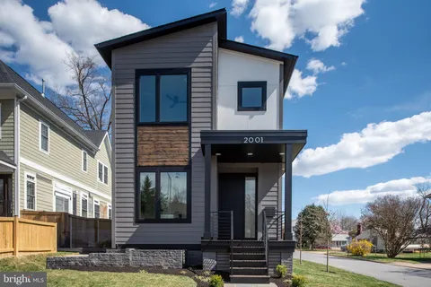 MLS: VAAR2054998