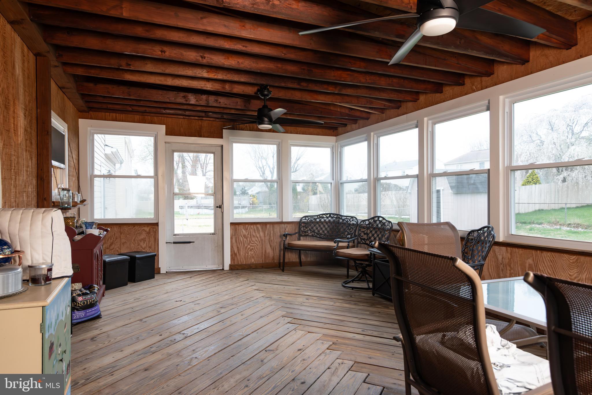 WILLOW FARMS - Residential