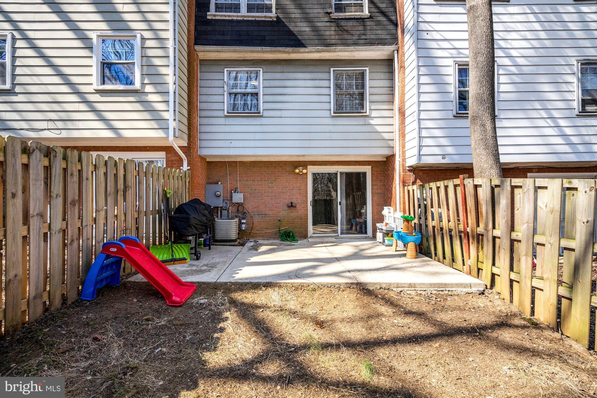 DALE CITY - Residential