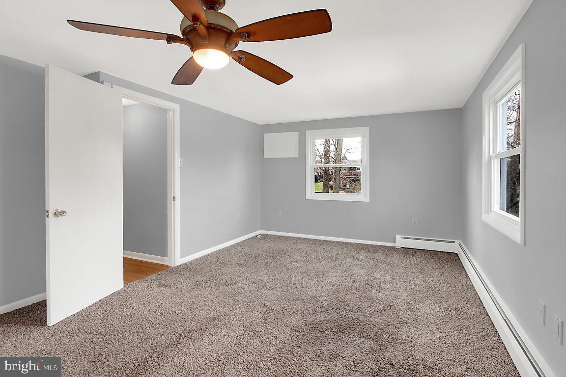 COLONIAL HEIGHTS - Residential