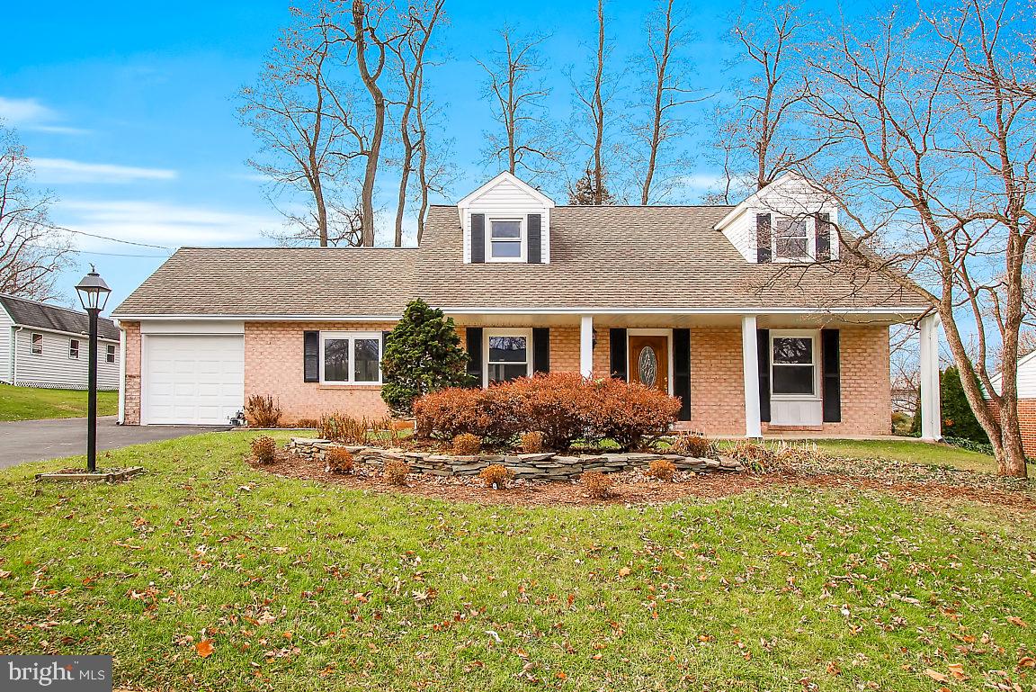 COLONIAL HEIGHTS - Residential