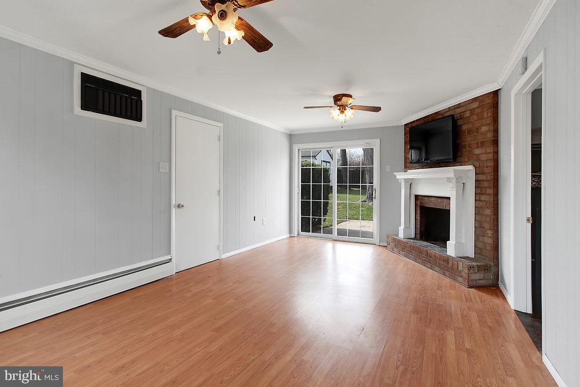 COLONIAL HEIGHTS - Residential