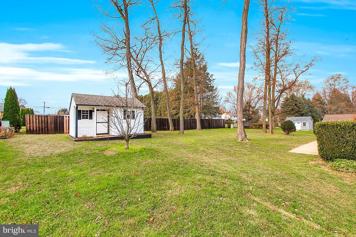 COLONIAL HEIGHTS - Residential