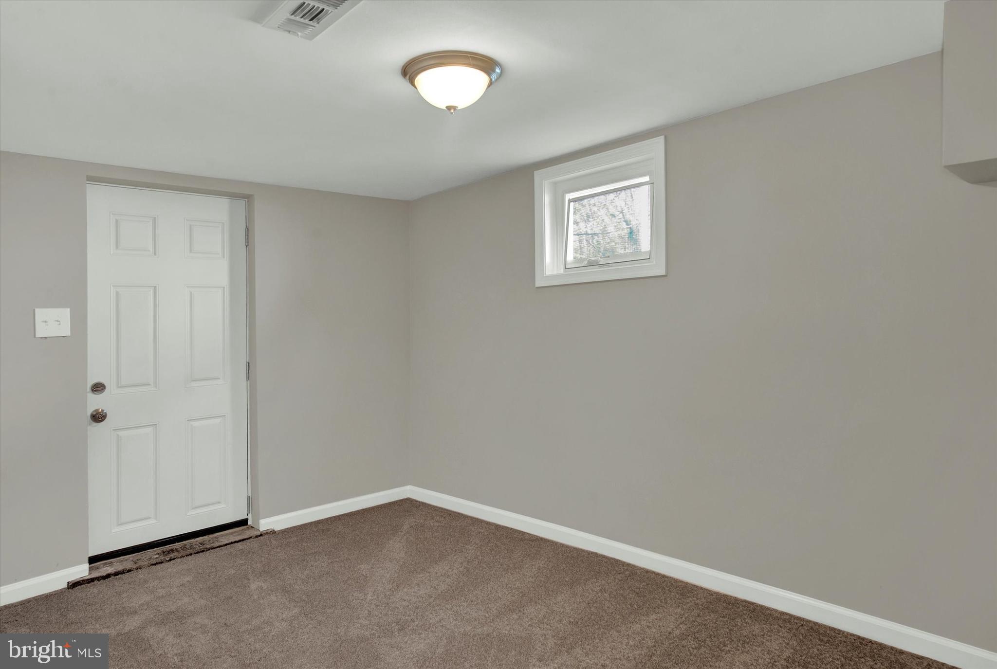 CAPITOL HEIGHTS - Residential