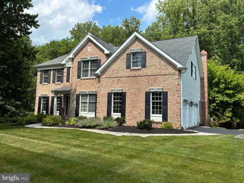 Homes For Sale - 5 Nathaniel Court<br/> GLEN MILLS, PA 19342
