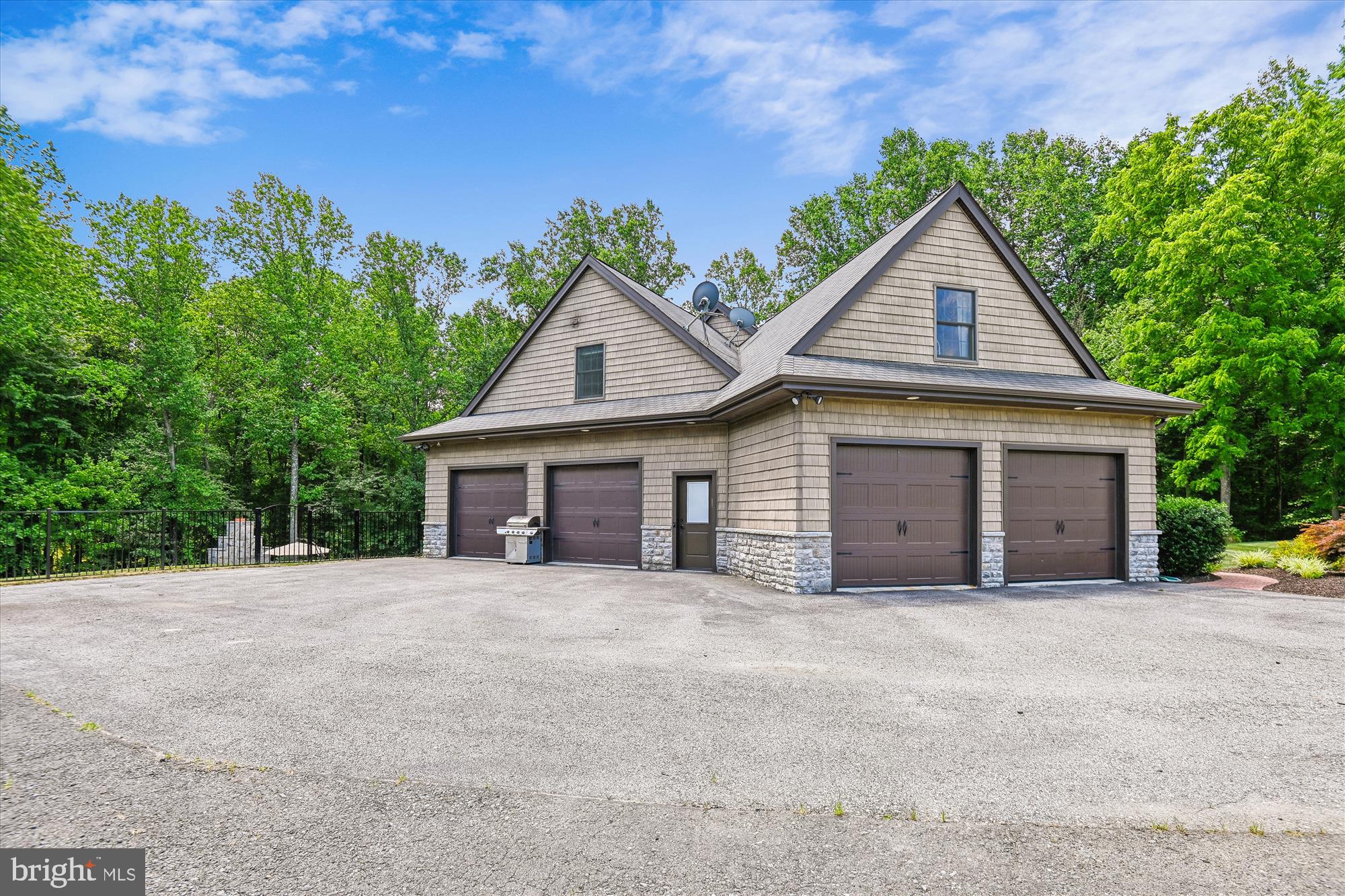 ELDERSBURG - Residential