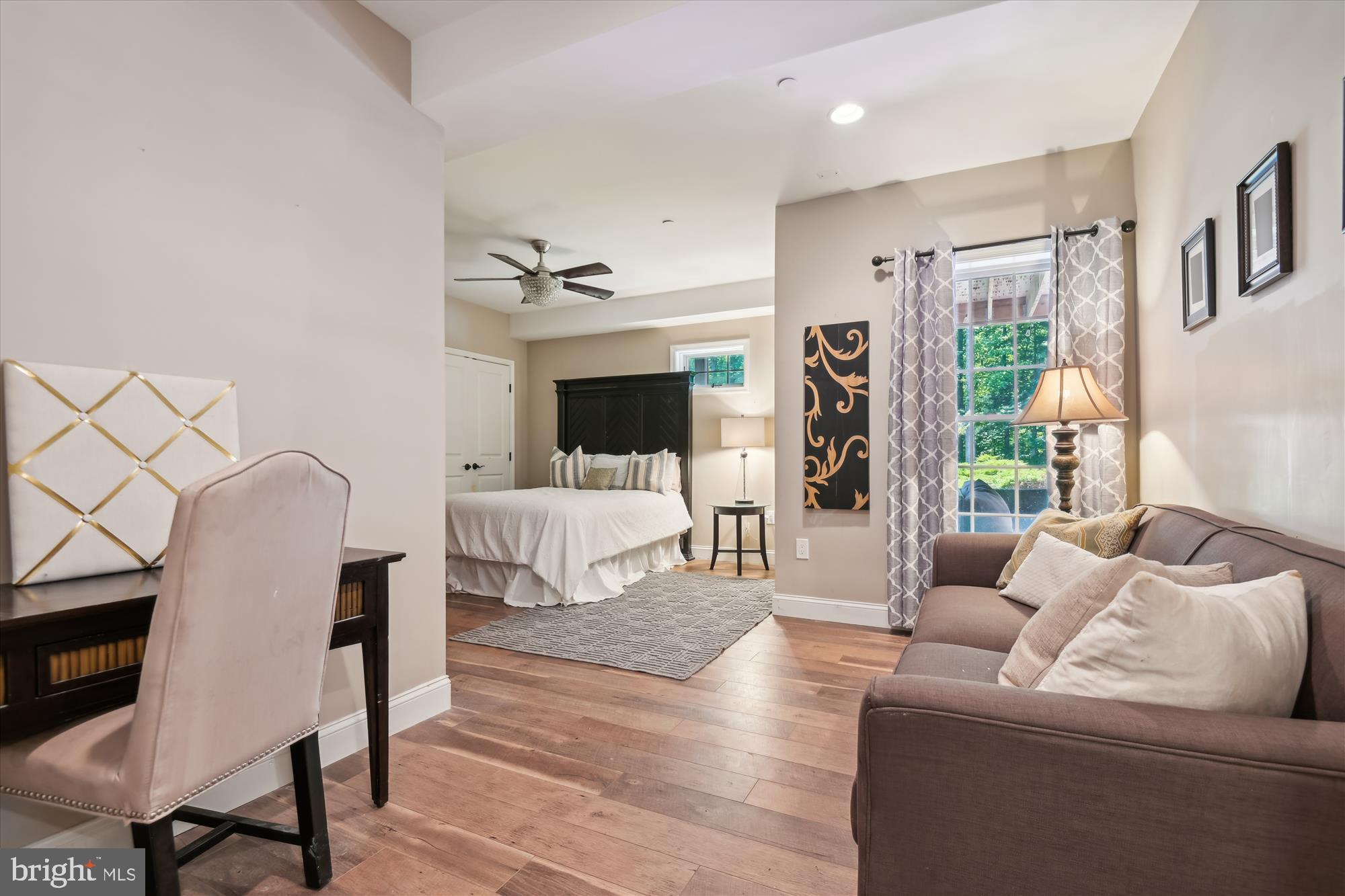 ELDERSBURG - Residential