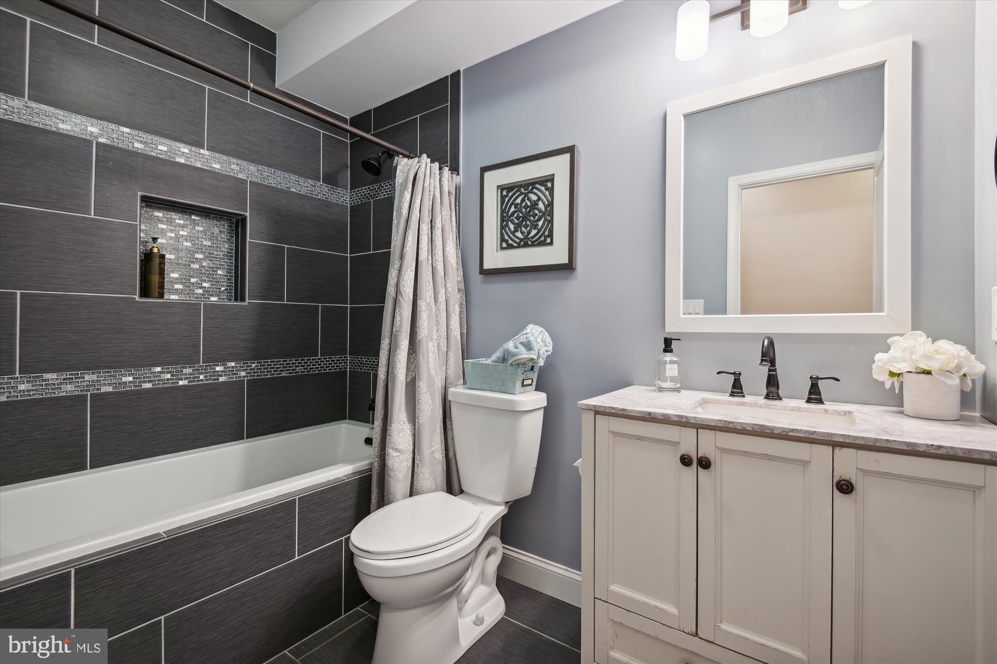 ELDERSBURG - Residential