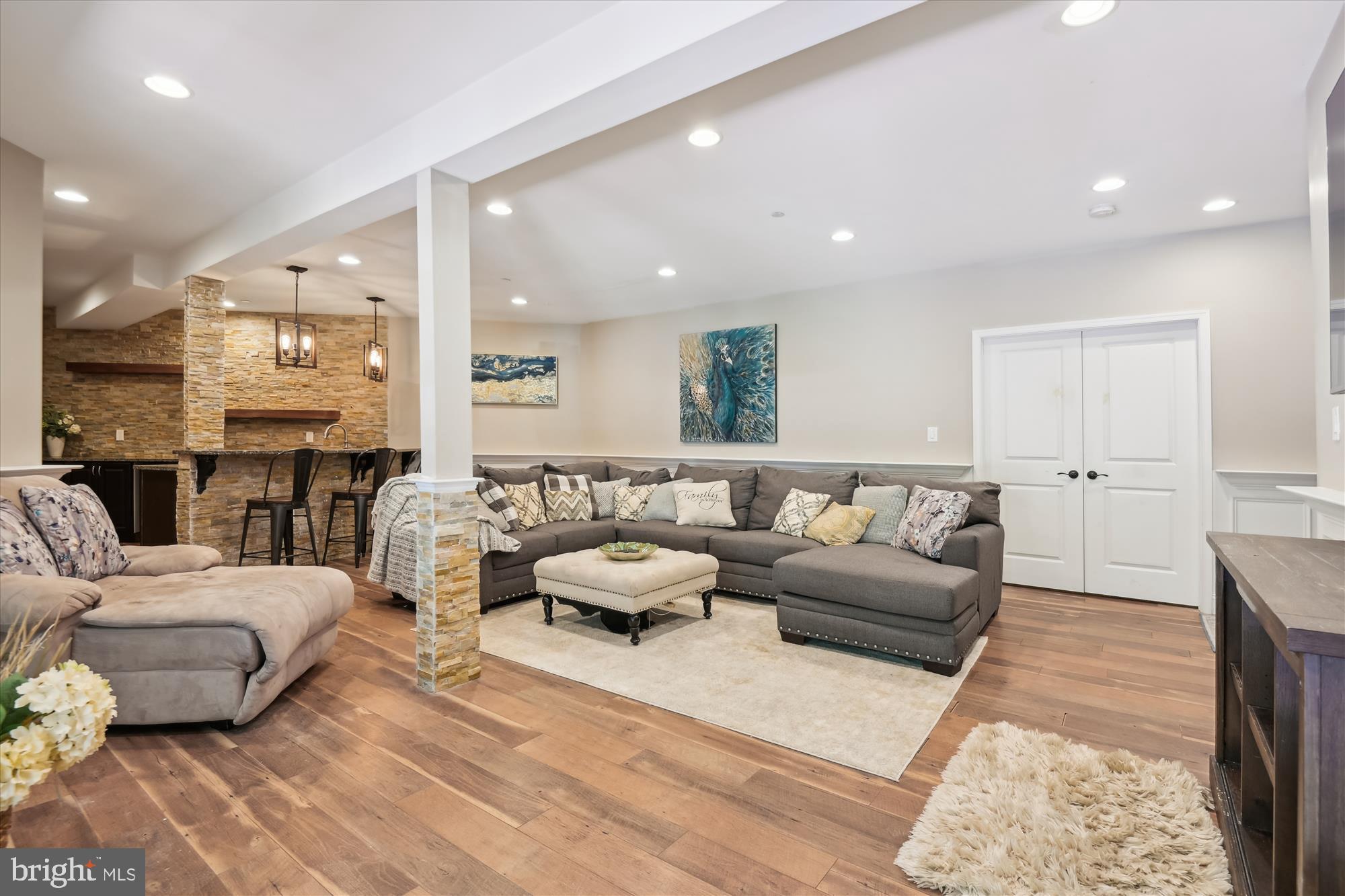 ELDERSBURG - Residential