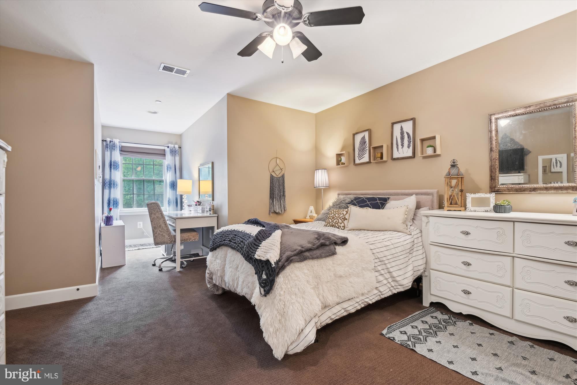 ELDERSBURG - Residential