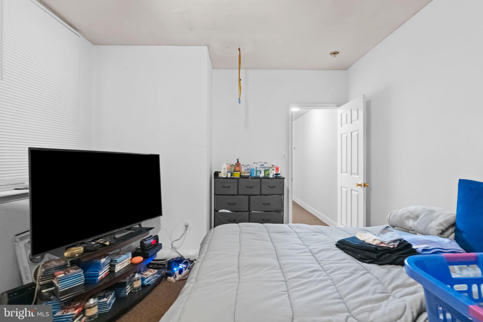 TEMPLE UNIVERSITY - Commercial Sale