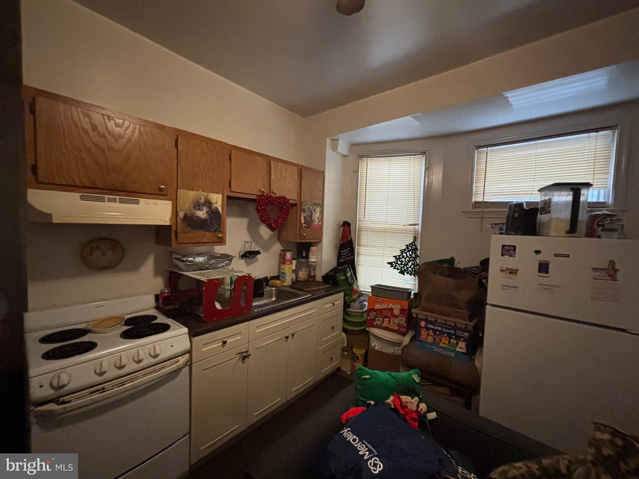 TEMPLE UNIVERSITY - Commercial Sale