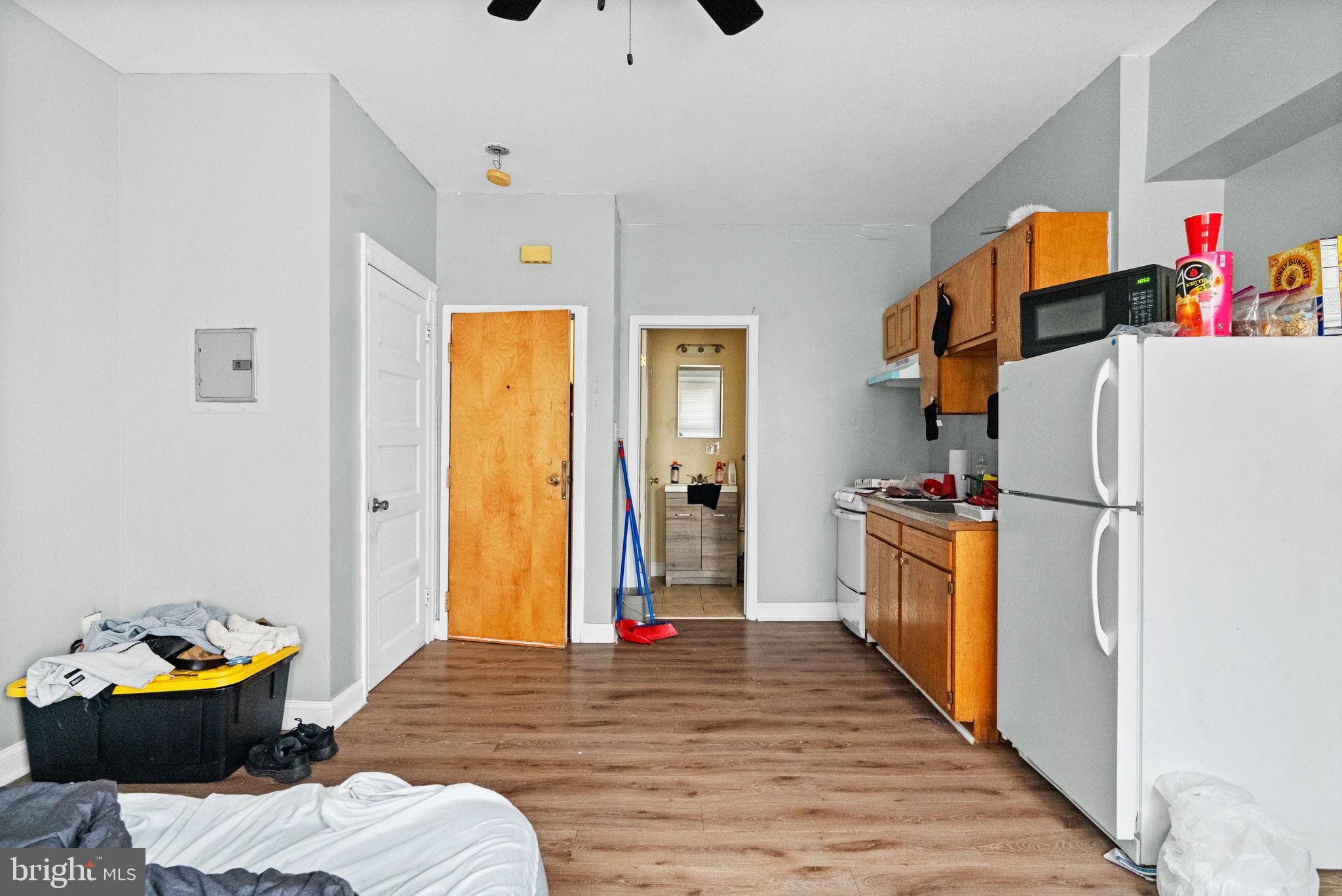 TEMPLE UNIVERSITY - Commercial Sale