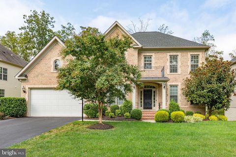12116 HICKORY FALLS COURT WOODBRIDGE VA 22192