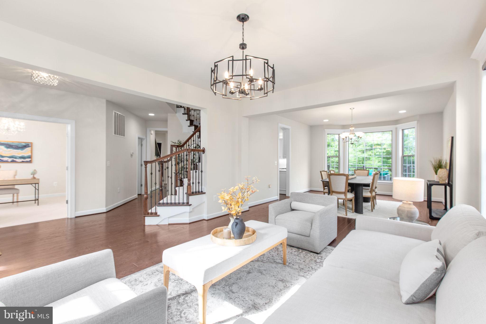 12116 HICKORY FALLS COURT