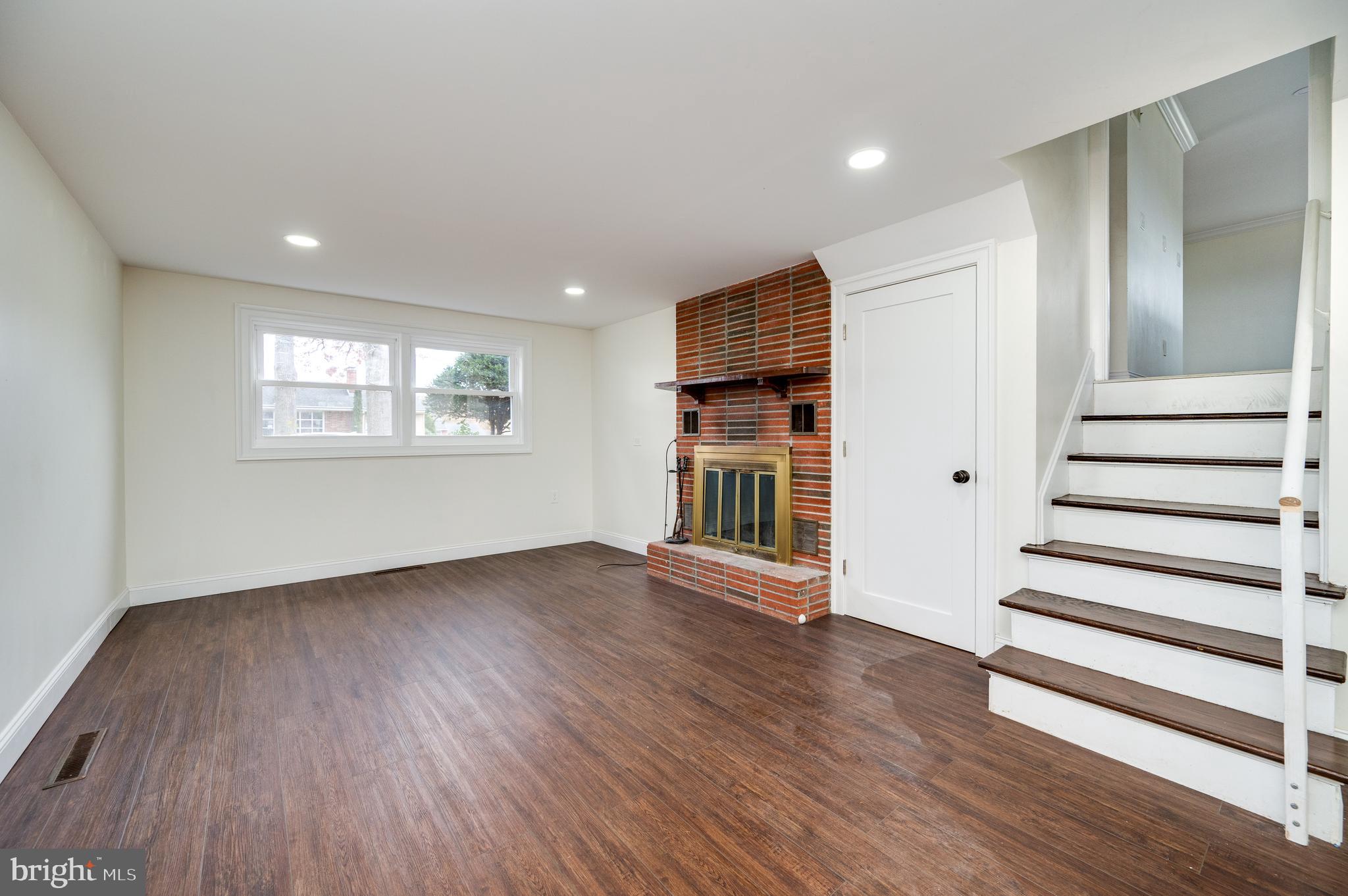 WYOMISSING HILLS - Residential