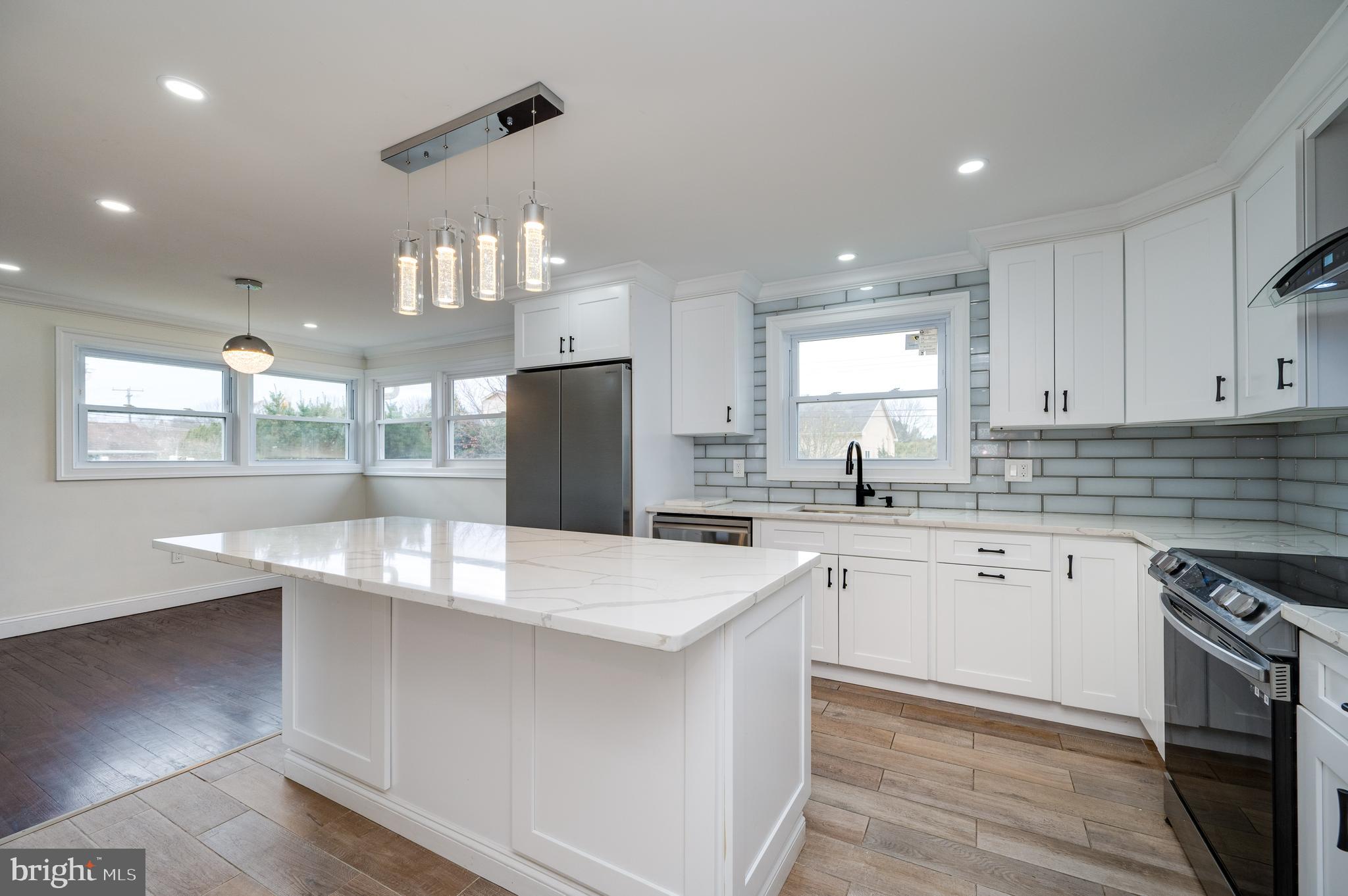 WYOMISSING HILLS - Residential